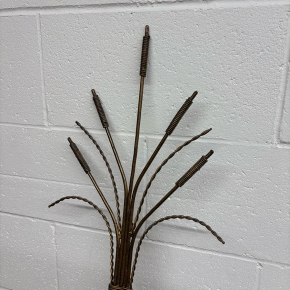 Vintage Brass Cattails Wall Double Candle Holder Sconce - Picture 4 of 10